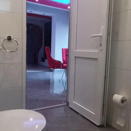 Deluxe Апартаменты Ливно